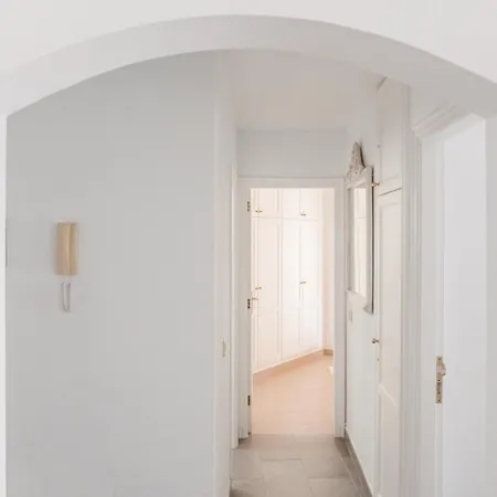 Homeforguest Con Piscina A 50m Del Mar En La Caleta Apartman