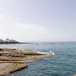 Homeforguest Con Piscina A 50m Del Mar En La Caleta *