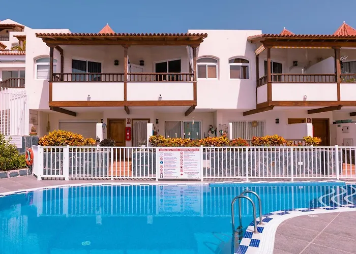 Homeforguest Con Piscina A 50m Del Mar En La Caleta Costa Adeje (Tenerife)